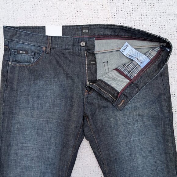 NWT BOSS Hugo Boss Black Label Kansas Regular Fit Jeans Size 42x34 - Picture 9 of 11